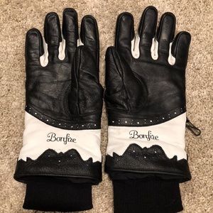 Bonfire Gore Tex leather white and black gloves